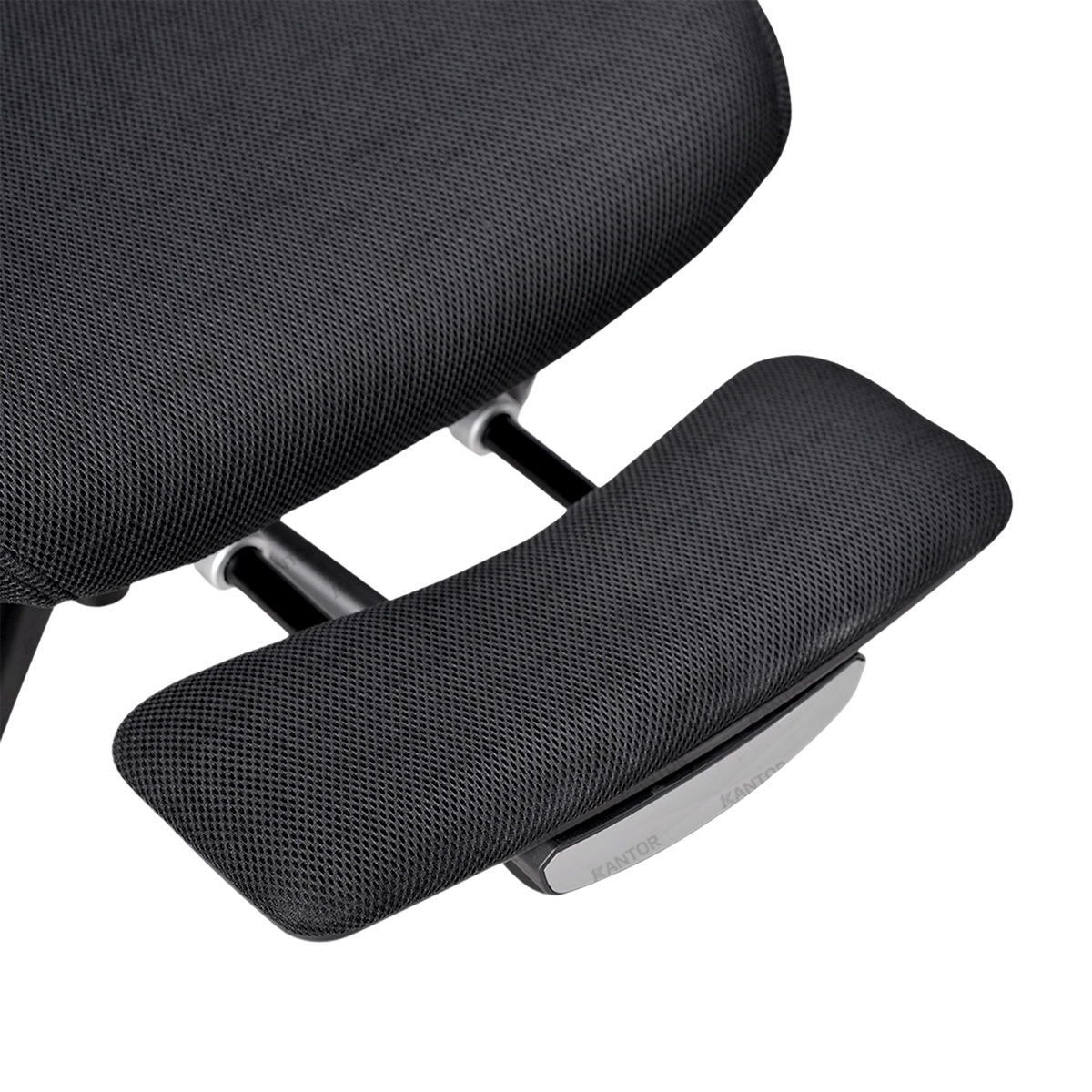 kursi direktur ergonomis Ergotec dengan armrest 3D adjustable